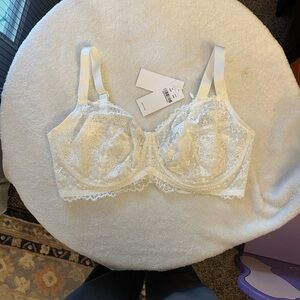 Lace Underwire Bra - White